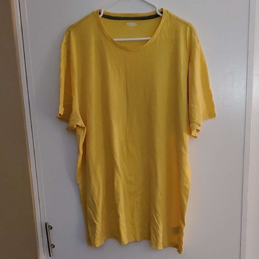Old Navy Men's Short Sleeve Yellow Tee